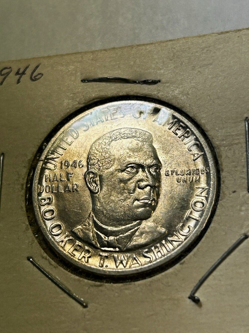 1946 Booker T. Washington Commemorative Half Dollar 90% Silver Philadelphia